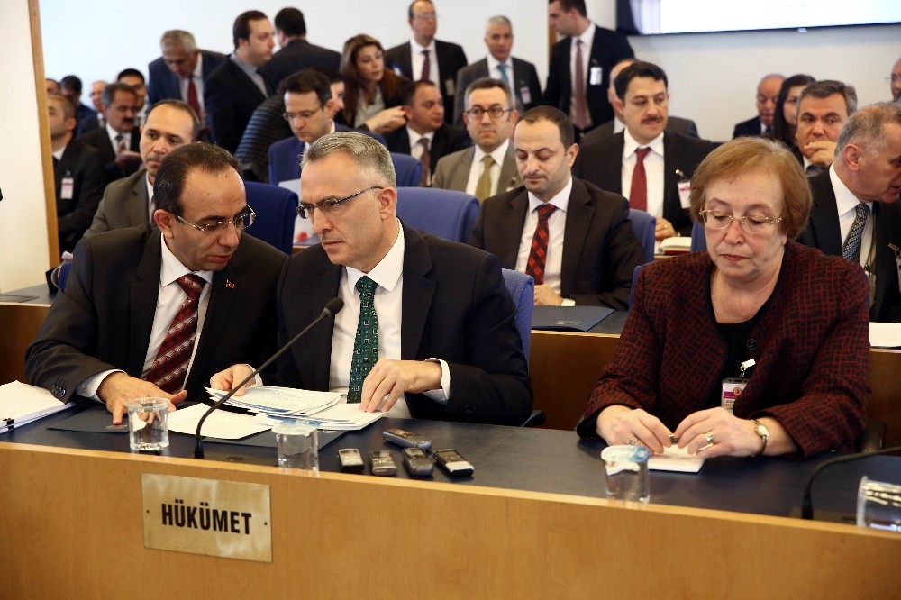Asgari ücret 1404 liranın altına düşmeyecek!