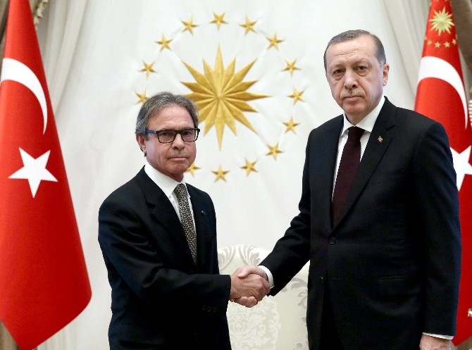 Brezilya Büyükelçisi Cumhurbaşkanı Erdoğan’a güven mektubu sundu