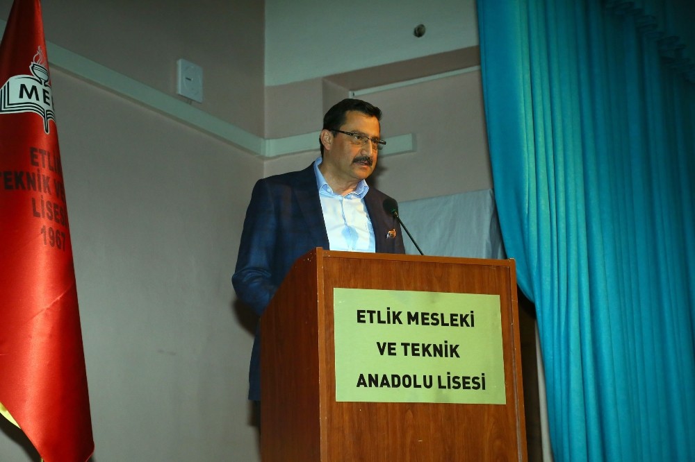 Bu proje göçmenlerin ve işsiz gençlerin elinden tutacak