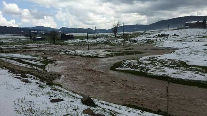 Kızılcahamam’da sağanak yağış ve dolu hayatı olumsuz etkiledi