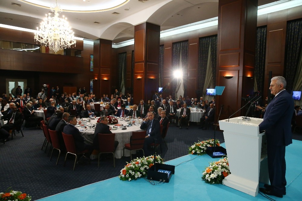 10. Büyükelçiler iftarı