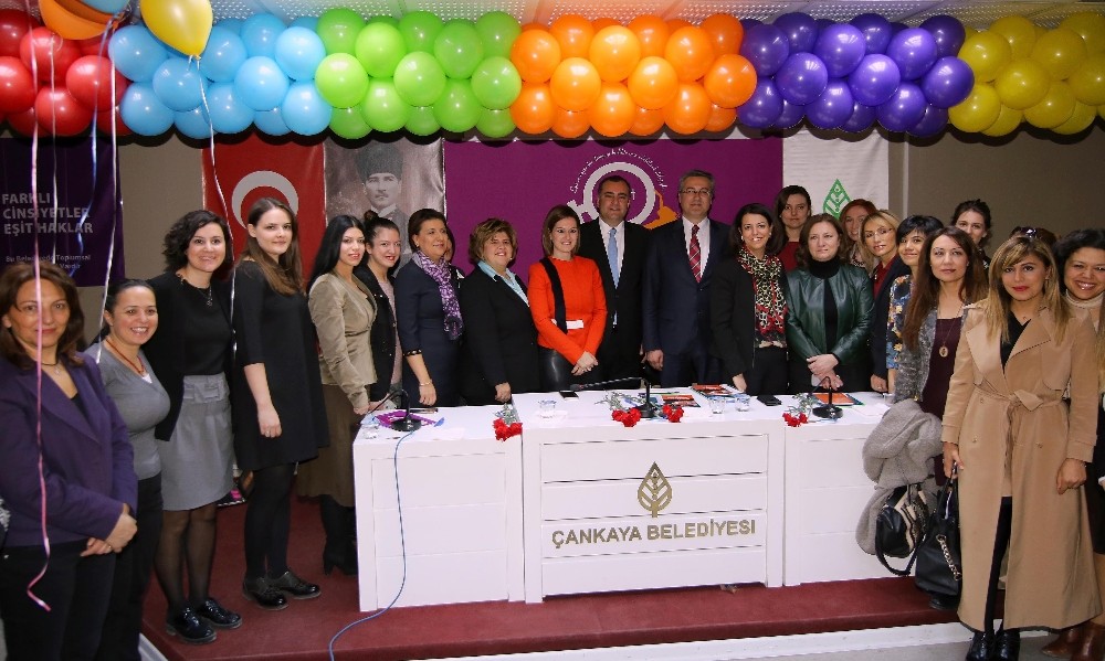 Çankaya Belediyesi şiddete karşı kadının yanında
