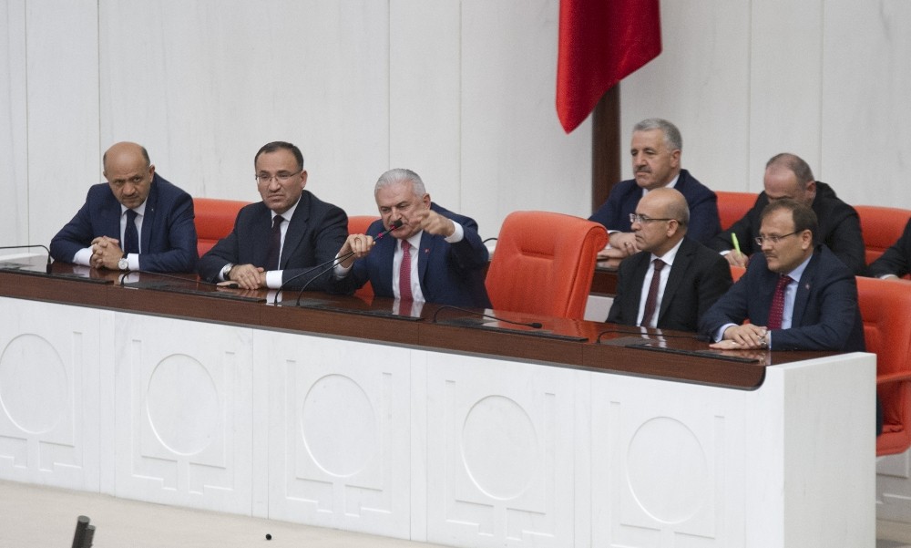 Başbakan Yıldırım’dan CHP’li Özel’e cevap