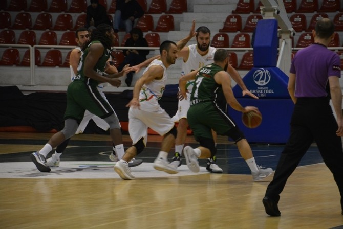 PETKİM SPOR 12. GALİBİYETE UZANDI