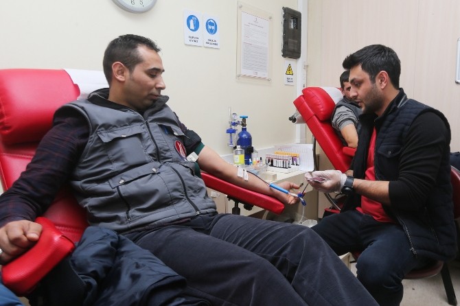 Sincan Belediyesi ’Kan’ verdi
