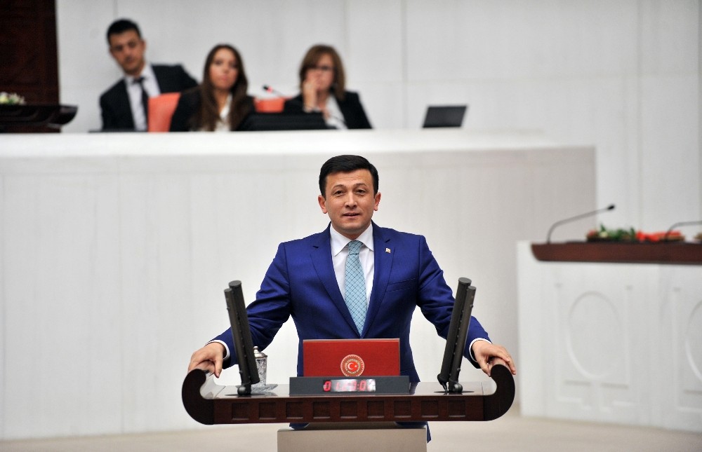 AK Partili Dağ’dan İzmir Barosuna “Adem ve Havva” tepkisi