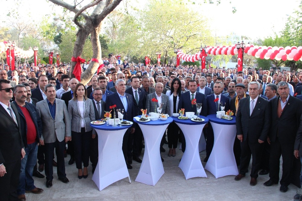 Menderes’ten Şehit Ömer Halisdemir’e vefa