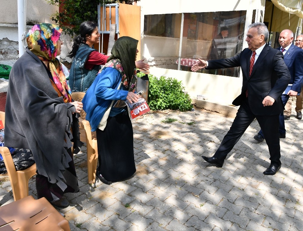 Başkan Kocaoğlu, köy ve mahalle gezilerine devam ediyor