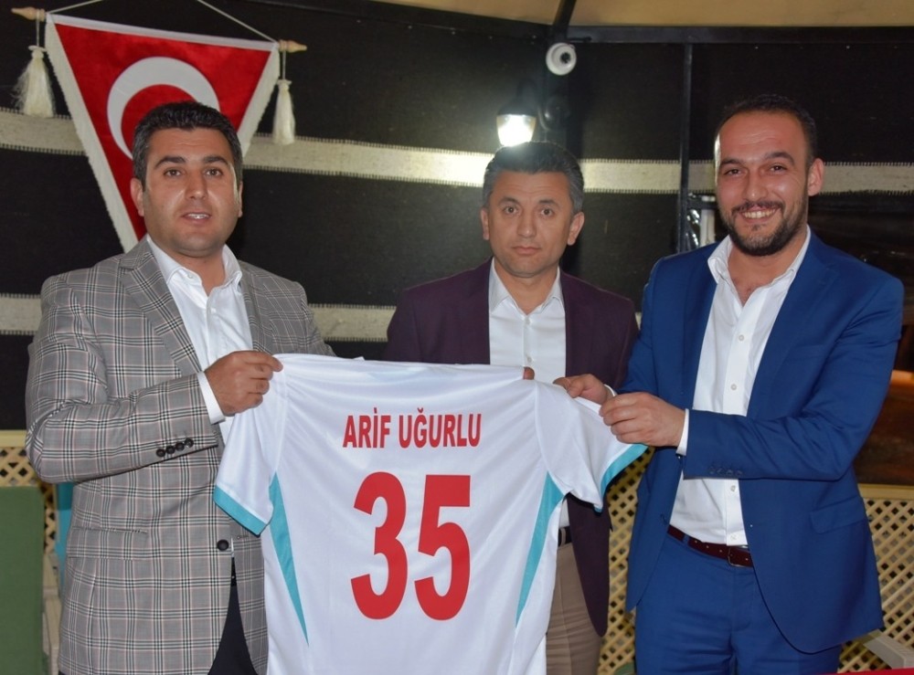 Başkan Uğurlu’dan kulüplere ’birleşin’ çağrısı