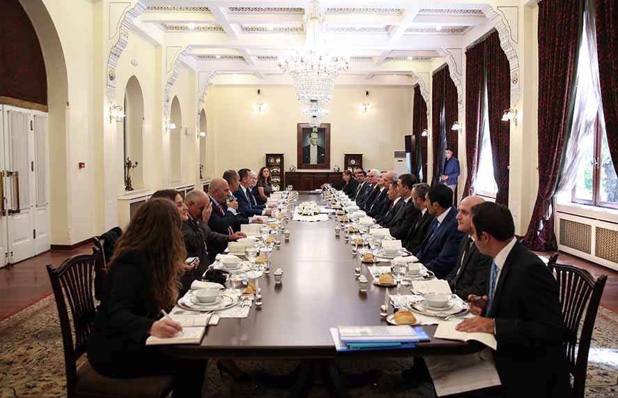 Bakan Kurtulmuş, Gürcü Bakan Giorgadze ile bir araya geldi
