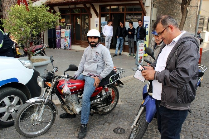 Motosiklet sürücülerine sıkı denetim