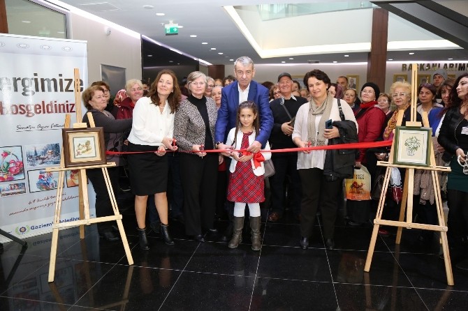 Gaziemir’de ‘Goblen’ sergisi