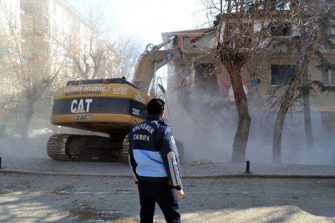 Zabıtadan metruk yapılara sıkı takip