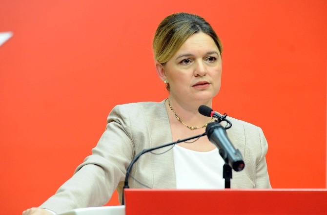 CHP’li Böke’den, akademisyenlerin KHK ile ihraç edilmesine tepki