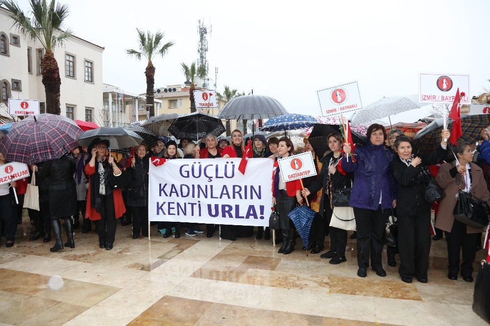 Farklı illerden gelen kadınları Urla’da buluşturan program