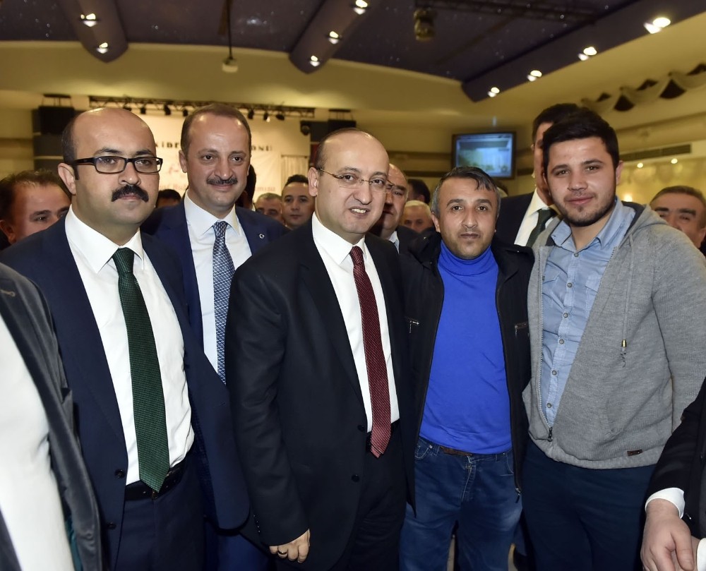 15 mahalle esnafı kahvaltıda bir araya geldi