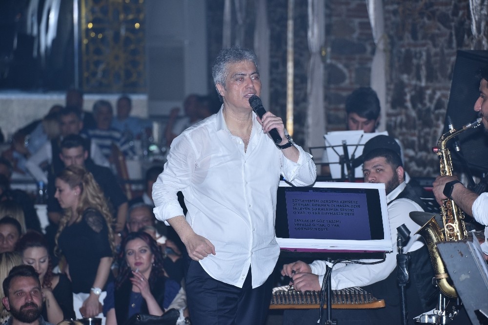 İzmir’de arabesk rüzgarı