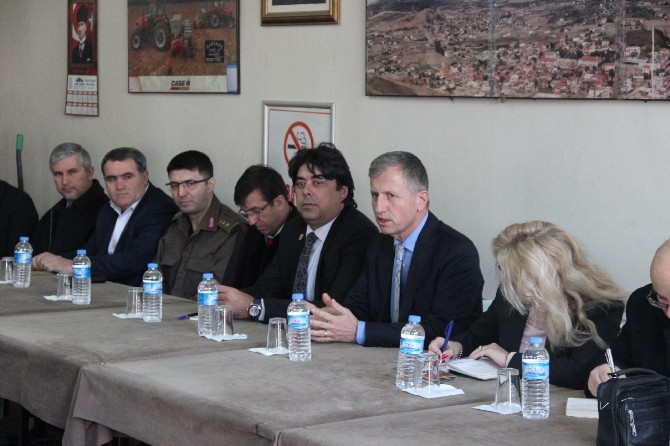 Foça Bağarasında halk toplantısı