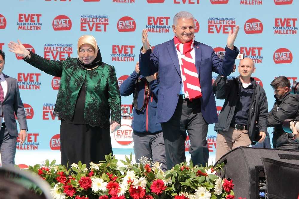 Başbakan Yıldırım: “Hayır diyenler de evet diyenler kadar onurludur”
