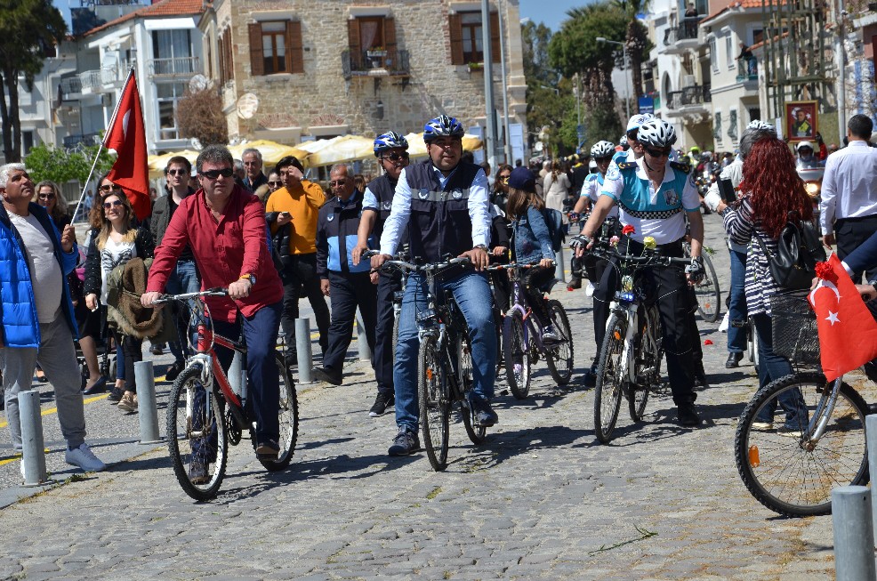 Foça’da polis teşkilatının kuruluşunun 172. yılı kutlandı