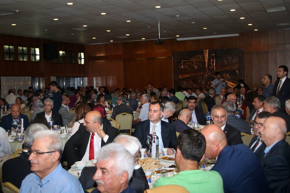 Taşdelen iftar sofrasında hemşehrileri ile buluştu