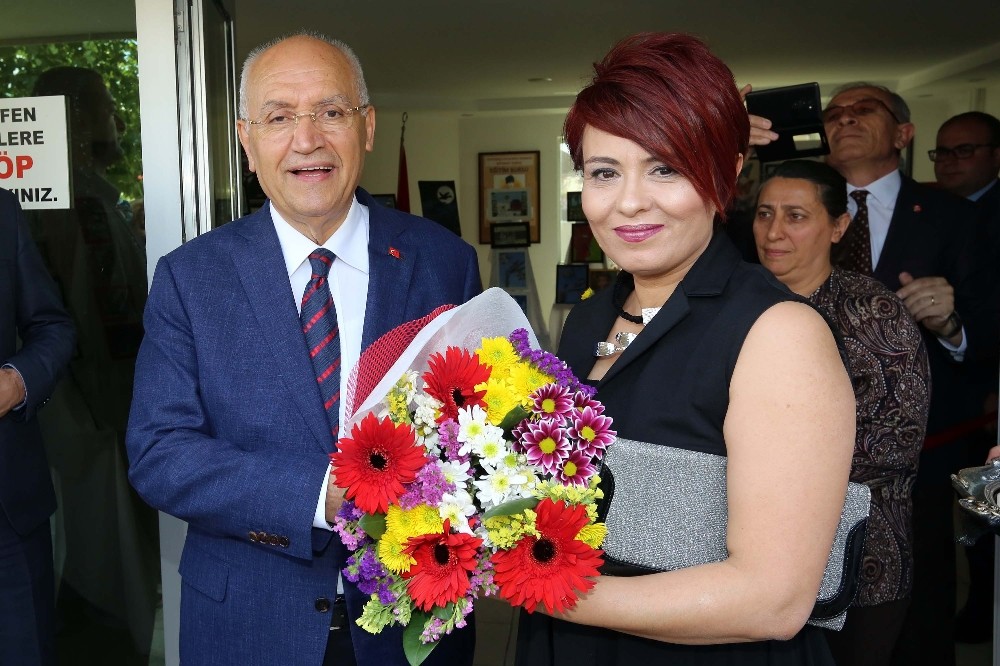 Başkan Yaşar kursiyerleri yalnız bırakmadı