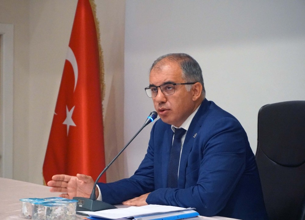 AK Partili Delican: ’İzmir sadece tarihin değil, geleceğin de anahtarıdır’