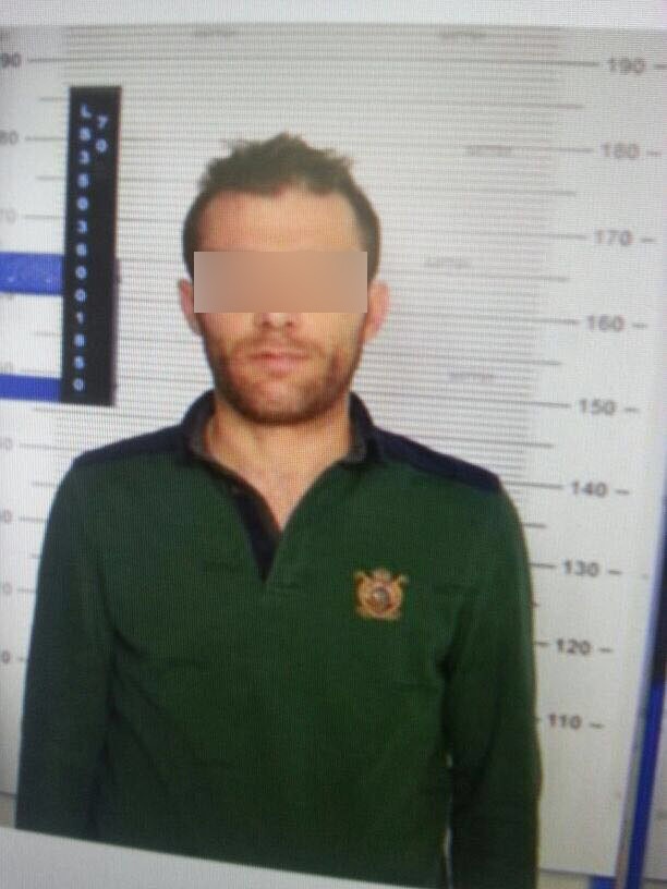 Kendini öğretmen olarak tanıtıp çocukları taciz etti