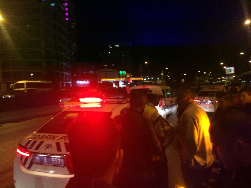 BAYRAKLI'DA ÖLÜMLÜ KAZA!