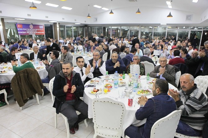 İzmir’de futbol dünyasını buluşturan gece