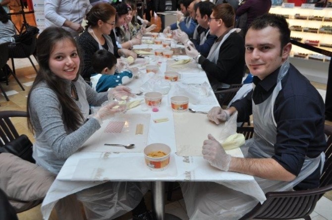 Sevgililer 14 Şubat öncesi Çikolata Atölyesinde buluşacak