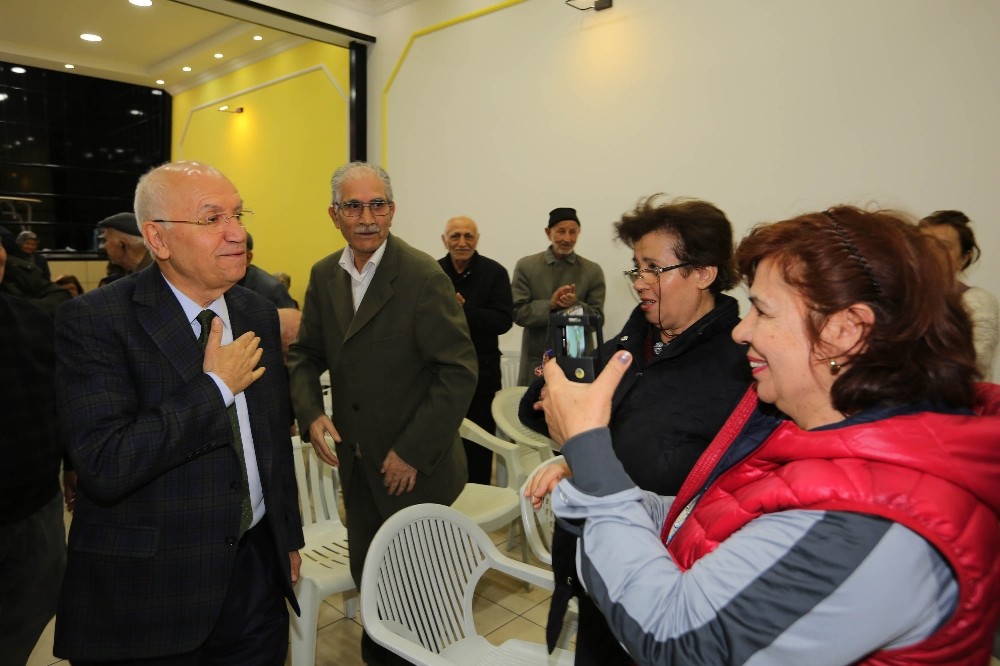 Başkan Yaşar, Yenimahallelilerin sorunlarını yerinde dinledi