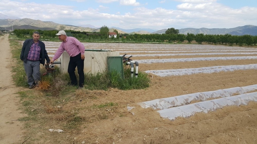 Küçükmenderes’te sulama suyu sıkıntısı