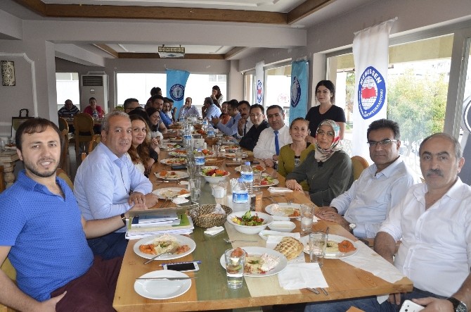 Sağlık çalışanlarının ödemelerine merkezi bütçe önerisi