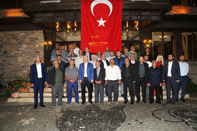 Başkan Görmez’den Alevi vatandaşlara iftar yemeği