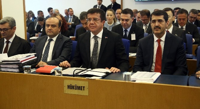 Ekonomi Bakanı Zeybekci: “Türkiye 2016 yılında yüzde 3.2 büyümeyi hedeflemektedir”