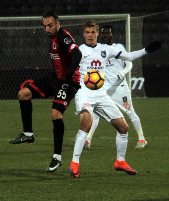 Gençlerbirliği 0-0 Medipol Başakşehir