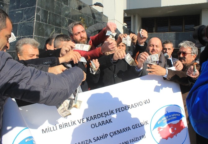 Merkez Bankası önünde Dolar eylemi
