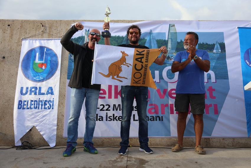 TANJU OKAN YELKEN VE YAT YARIŞLARI ÖDÜLLERİNİ BULDU 