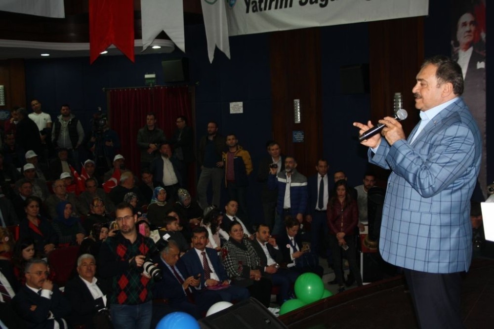İzmir’de 1.6 milyon liralık temel attı