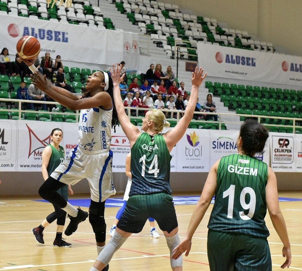 Lider Bornova Becker, sahasında son maçına çıkıyor