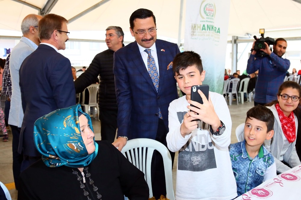 Yetimler her Ramazan olduğu gibi yine unutulmadı