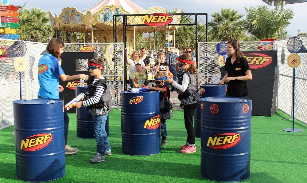 Forum Bornova’da “Nerf ile Kapışma” heyecanı devam ediyor