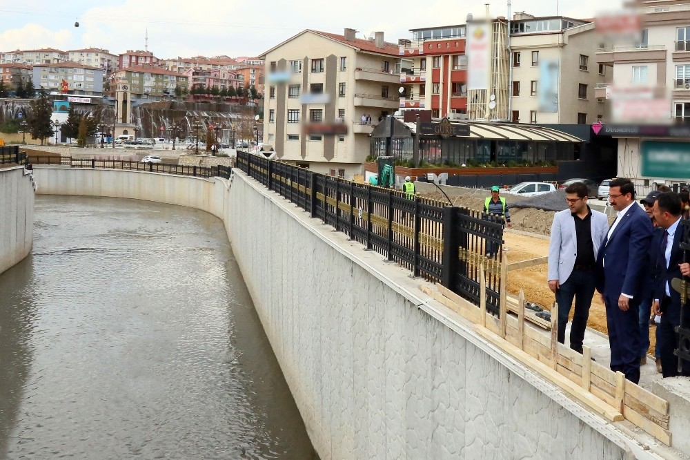 Başkan Ak’tan inşaat projelerine yerinde inceleme