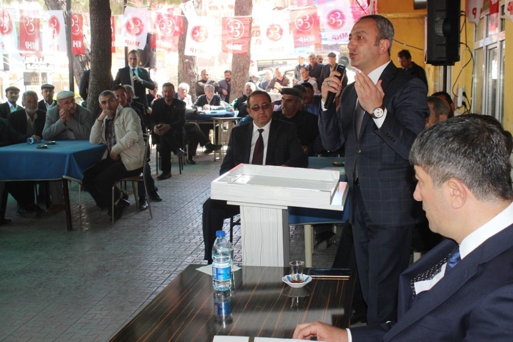 MHP’de referandum çalışmaları sürüyor