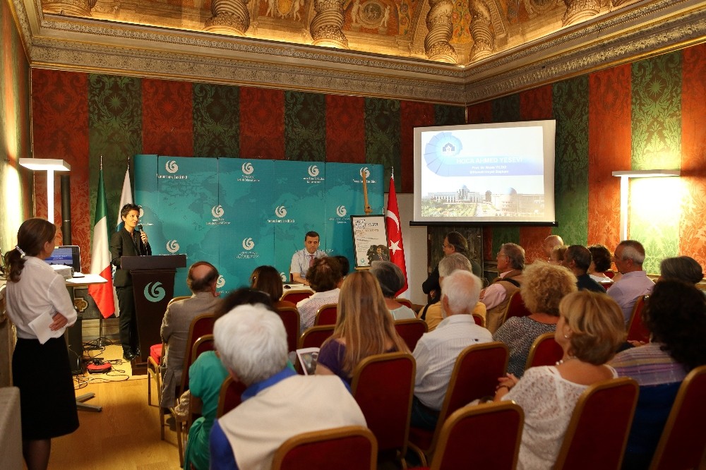 Roma Yunus Emre Enstitüsünde ’Ahmet Yesevi’ konferansı yapıldı