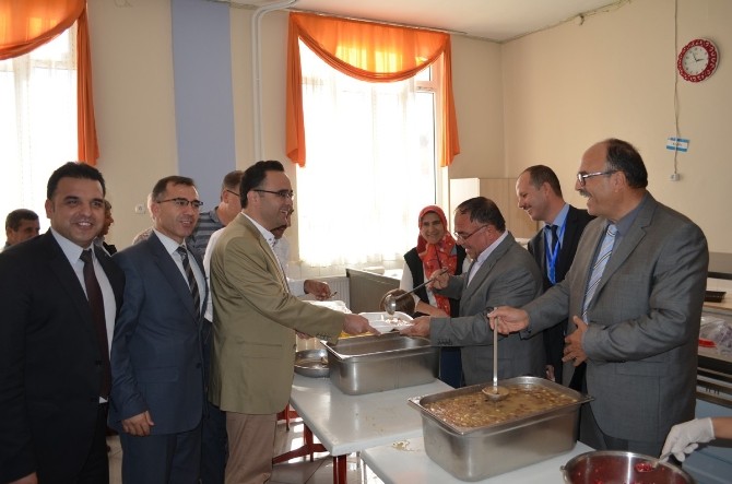 İmam Hatip’te aşure etkinliği