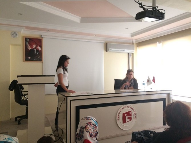 Demircili kadınlara sağlık semineri verildi