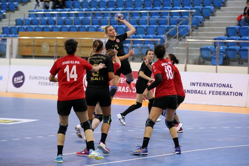 Yenimahalle Belediyespor Kadın Hentbol Takımı Avrupa’da