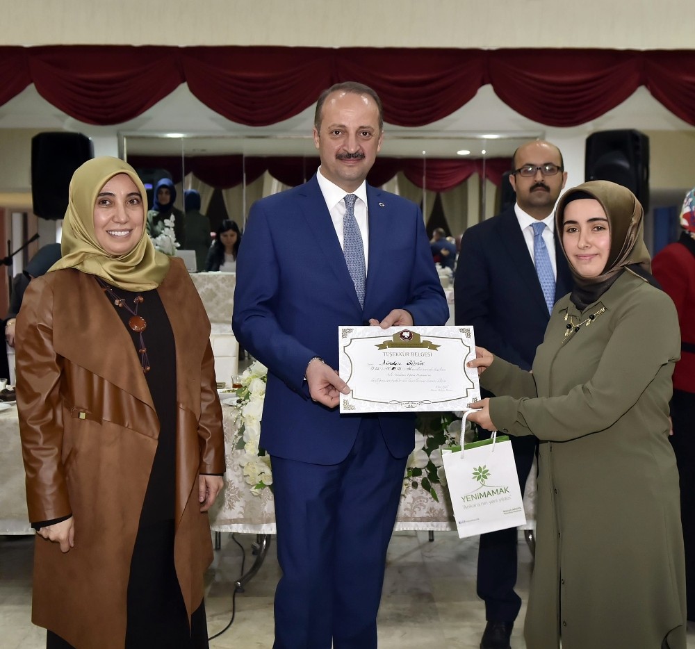 Aile Akademisi’nde sertifika heyecanı